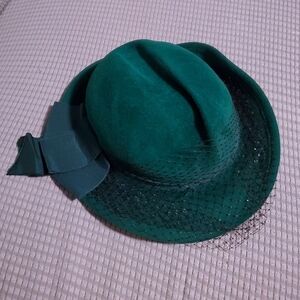 Betmar vintage hat